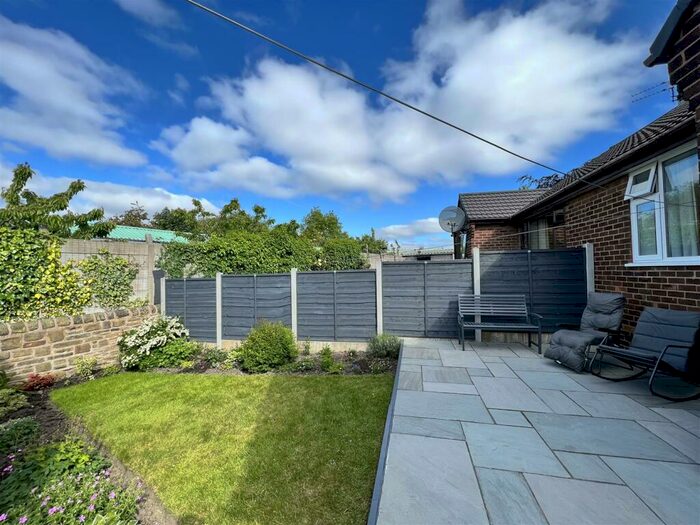 2 Bedroom Semi-Detached Bungalow For Sale In Shirley Avenue, Hyde, SK14