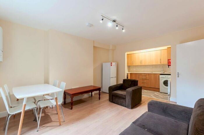 1 Bedroom Flat To Rent In Churchfield Road, Poet's Corner, London, W3