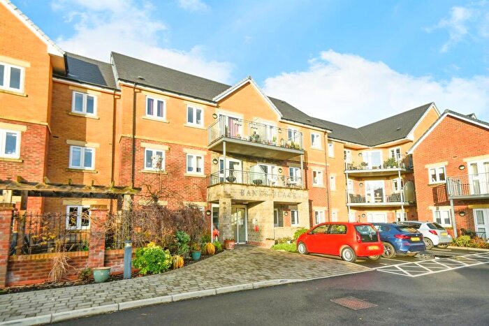 1 Bedroom Apartment For Sale In Moormead Road, Wroughton, Swindon, SN4