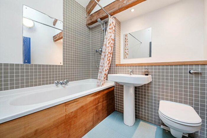 1 Bedroom Flat For Sale In Chorlton Mill, Cambridge Street, Manchester, Greater Manchester, M1