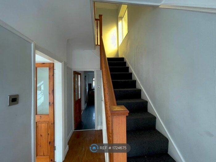 3 Bedroom Semi-Detached House To Rent In Ashbourne Crescent, Liverpool, L36