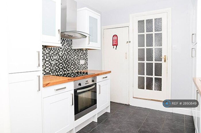 3 Bedroom Terraced House To Rent In Caledon Road, London, E6