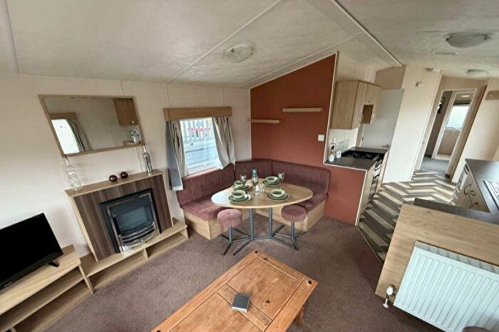2 Bedroom Caravan For Sale In Crofthead Holiday Park, McNairston, Ayr, South Ayrshire, KA6
