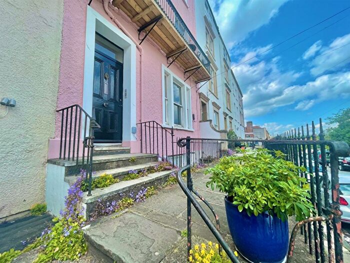 1 Bedroom Flat To Rent In Clifton Park Road, Clifton, BS8