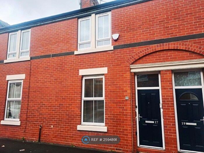 3 Bedroom Terraced House To Rent In Ben Street, Manchester, M11