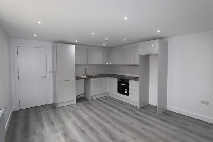 1 Bedroom Terraced Bungalow To Rent In Crowstone Road, Westcliff-On-Sea, SS0