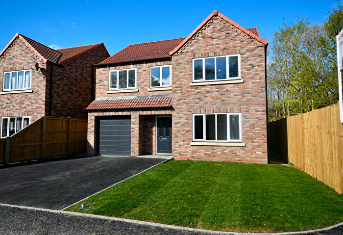 4 Bedroom Detached House For Sale In Holly Close, Whitley, DN14