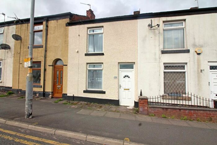 2 Bedroom Terraced House To Rent In Tottington Road, Bury, BL8