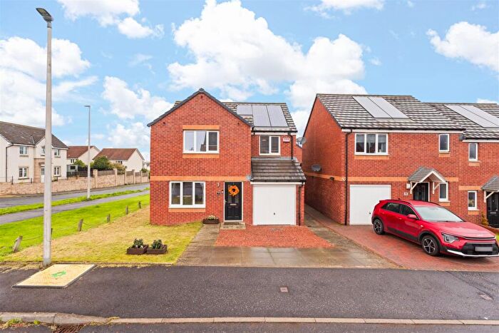4 Bedroom Detached House For Sale In Mcgregor Crescent, Heartlands, Whitburn, EH47