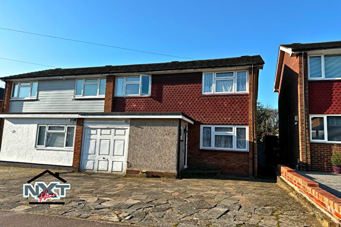 3 Bedroom Semi-Detached House To Rent In Woolhampton Way, Chigwell, Essex, IG7