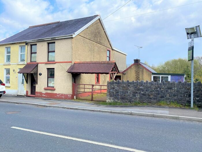 Houses to rent in Ammanford, Carmarthenshire
