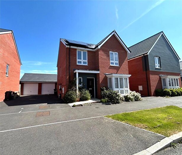 4 Bedroom Detached House To Rent In Tuckwell Grove, Exeter, Devon, EX1
