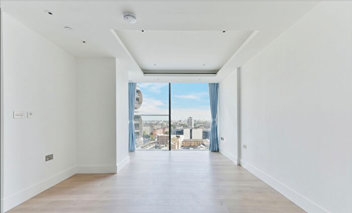 2 Bedroom Apartment For Sale In Bollinder Place, Carrara Tower, EC1V