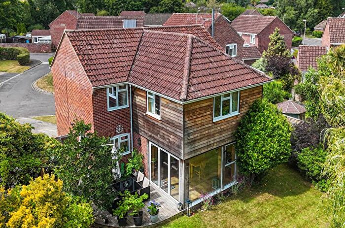 4 Bedroom Detached House For Sale In Sainsbury Close, Andover, SP10