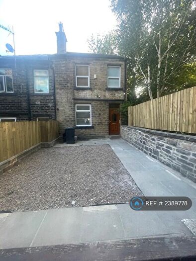 2 Bedroom Terraced House To Rent In Fenton Road, Huddersfield, HD1