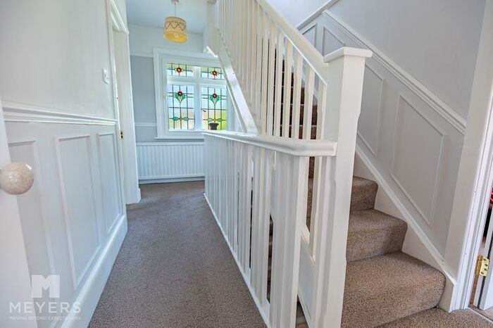 5 Bedroom Detached House For Sale In Holdenhurst Avenue, Bournemouth, BH7