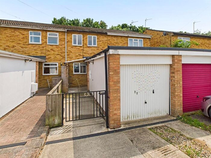 2 Bedroom Terraced House For Sale In Armscroft Gardens, Elmbridge, Gloucester, GL2