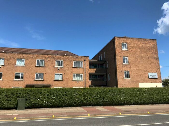 2 Bedroom Apartment To Rent In Wearhead Row, Eccles New Road, Weaste, Salford, M5