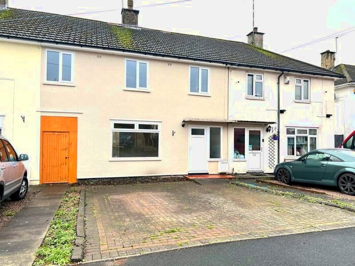 3 Bedroom Terraced House To Rent In Merrishaw Road, Northfield, Birmingham, B31