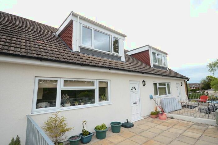 3 Bedroom Flat To Rent In Yorktown Road, Sandhurst, GU47