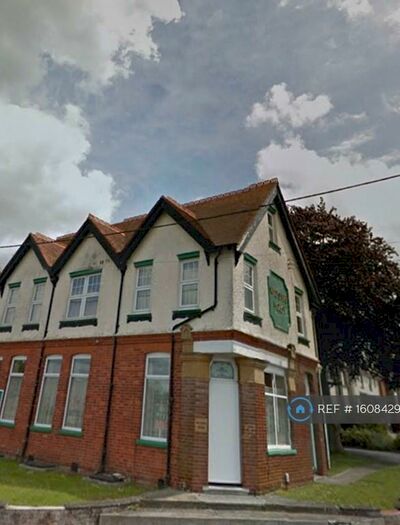 1 Bedroom Flat To Rent In Wiltshire House, Ludgershall, Andover, SP11