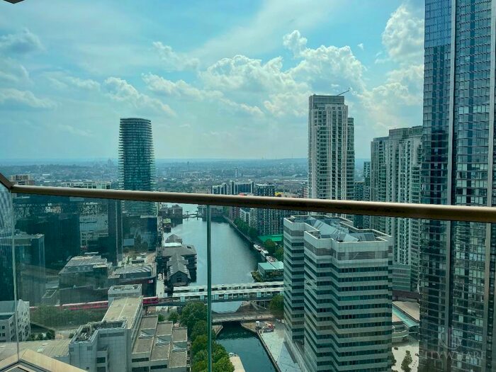 Studio To Rent In One Park Drive, Water Street, London, E14