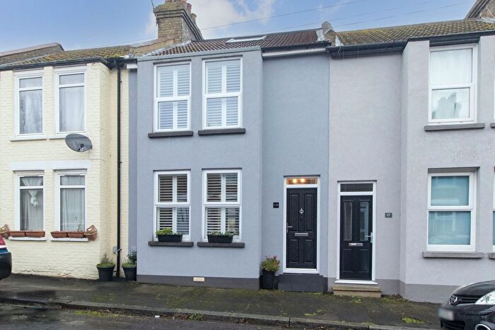 3 Bedroom Terraced House To Rent In Howard Road, Broadstairs, CT10
