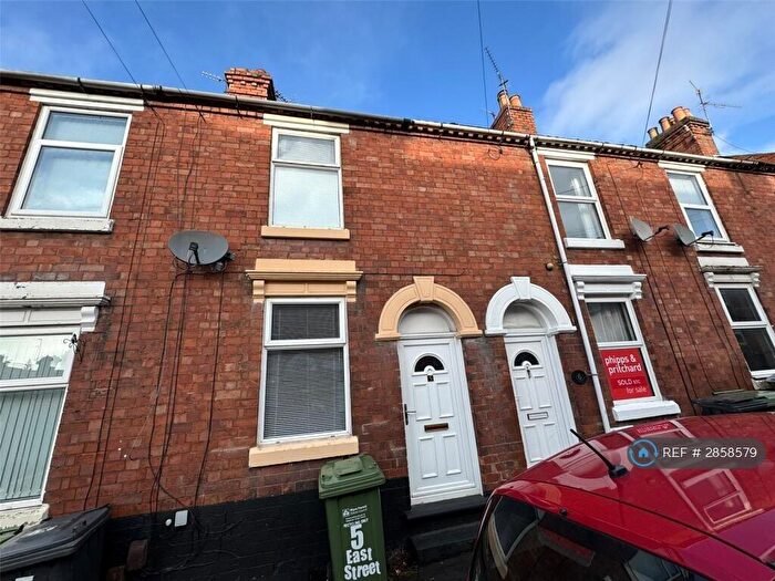 2 Bedroom Terraced House To Rent In East Street, Kidderminster, DY10
