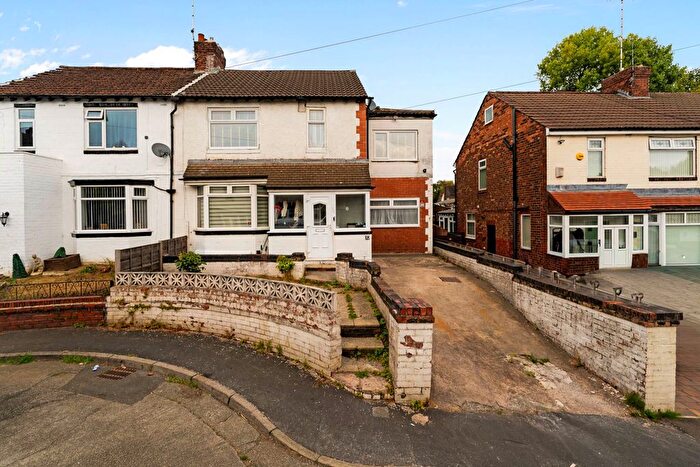 4 Bedroom Semi Detached House For Sale In Welford Road, Crumpsall, M8