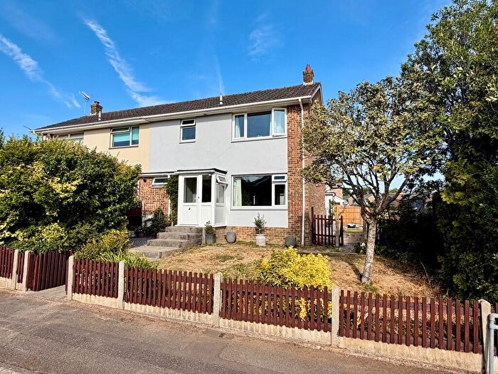 3 Bedroom Semi-Detached House For Sale In Primrose Way, Corfe Mullen, BH21