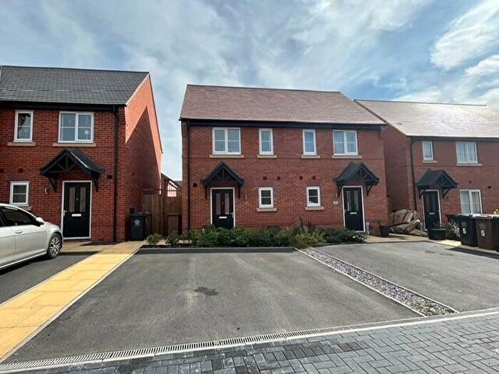 2 Bedroom House To Rent In Allington Place, Derby, DE23