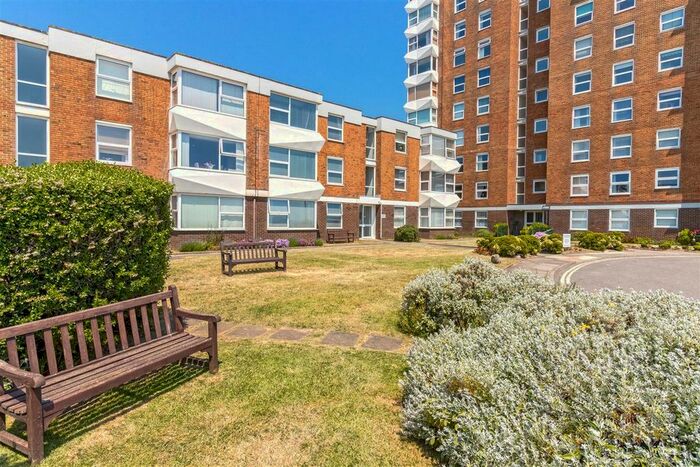 2 Bedroom Flat To Rent In Brighton Road, Lancing, BN15