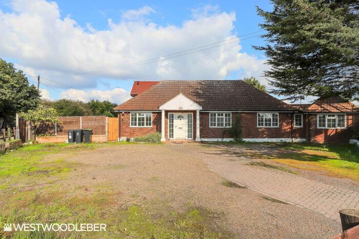 4 Bedroom Detached Bungalow To Rent In Old House Lane, Roydon, Harlow, CM19