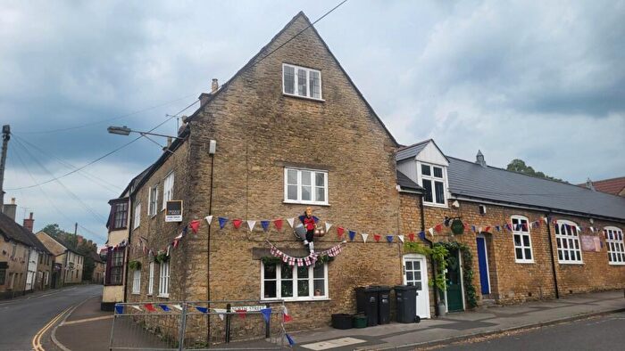 1 Bedroom Apartment For Sale In North Street, Milborne Port, Sherborne, Somerset, DT9