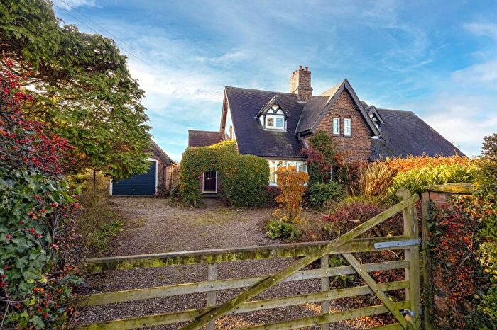 2 Bedroom Semi-Detached House For Sale In Ash House Lane, Little Leigh, CW8