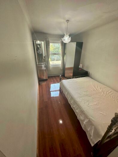 Studio To Rent In Coombe Road, Croydon, CR0