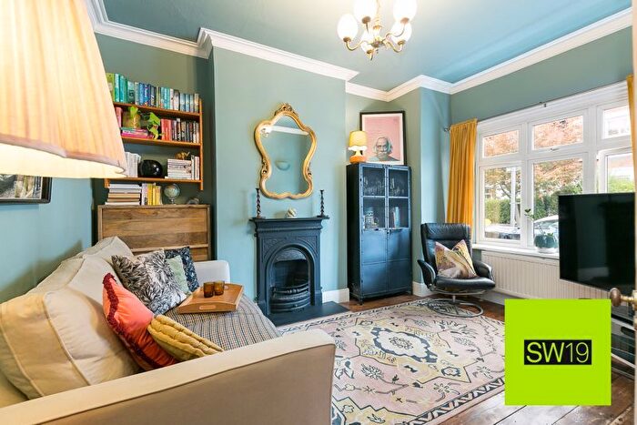 1 Bedroom Property For Sale In Briscoe Road, London, SW19