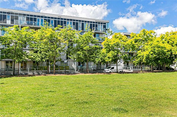 1 Bedroom Flat For Sale In Chadwell Lane, London, N8