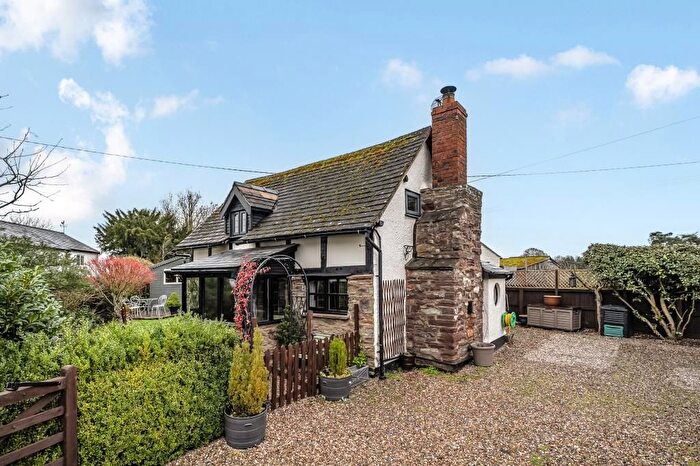 2 Bedroom Detached House For Sale In Moccas, Hereford, HR2