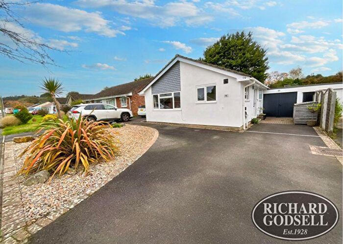 3 Bedroom Detached Bungalow For Sale In Highcliffe Christchurch, BH23