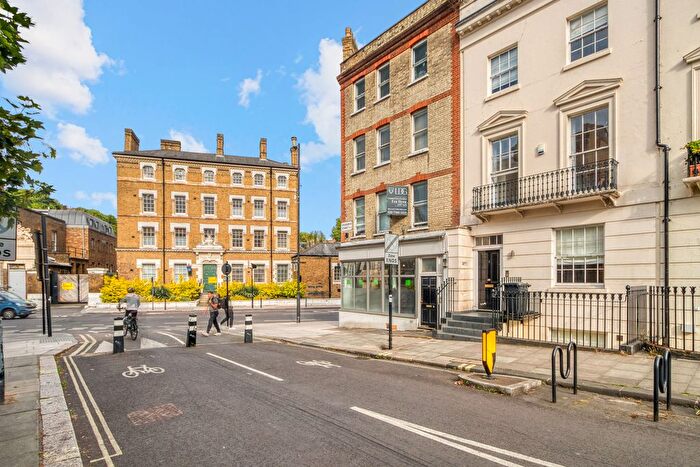 5 Bedroom Town House For Sale In Frederick Street, London, WC1X