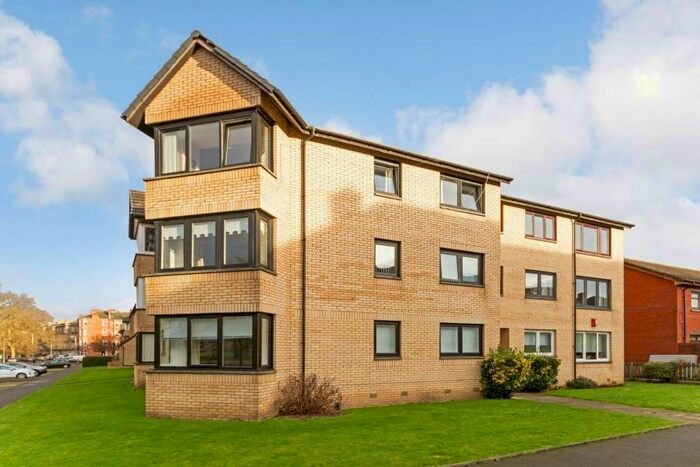 1 Bedroom Apartment To Rent In Mill Street, Bridgeton, G40