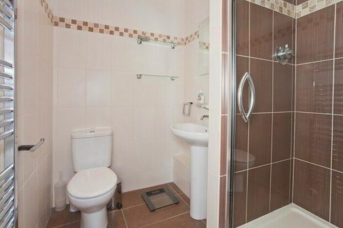 2 Bedroom Flat To Rent In Phoenix Boulevard, York, YO26