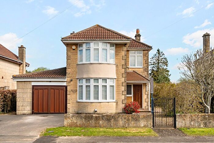 3 Bedroom Detached House For Sale In Hill Avenue, Bath, BA2