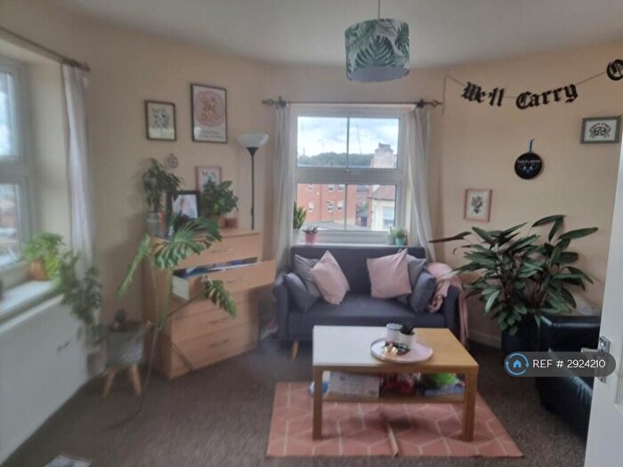 2 Bedroom Flat To Rent In Northam Road, Southampton, SO14