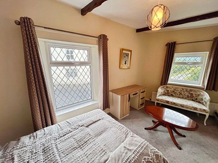 2 Bedroom Cottage For Sale In St. Johns Road, Lostock, BL6