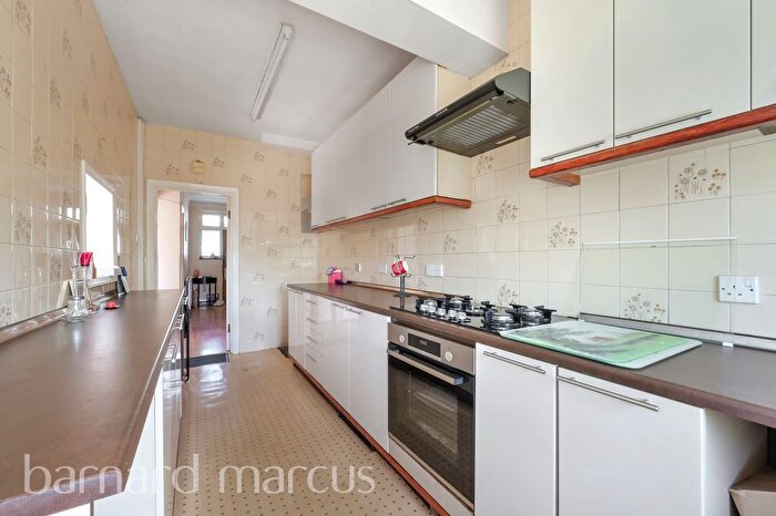 4 Bedroom Property To Rent In Southbrook Road, Norbury, SW16