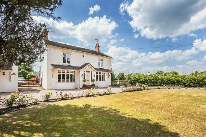 5 Bedroom Detached House For Sale In Wybunbury Lane, Nantwich, Cheshire, CW5