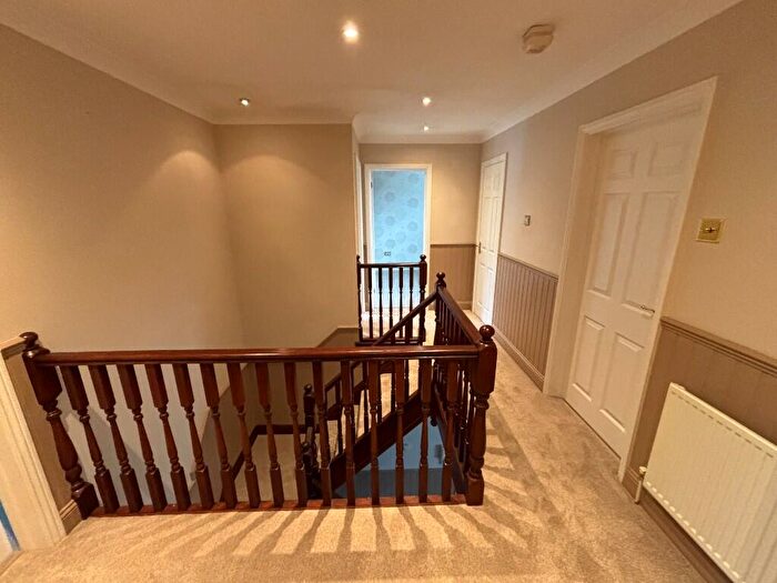 5 Bedroom Detached House To Rent In Glencrofts, Hockley, Essex, SS5