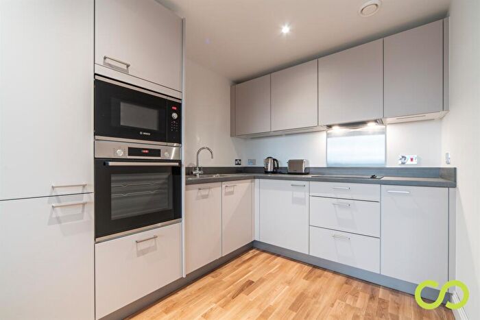 1 Bedroom Flat To Rent In Axell House, Wellington Street, Woolwich, SE18